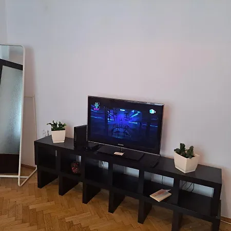 The Flat Of Sillence Piata Romana Bucharest