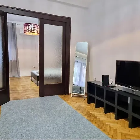 The Flat Of Sillence Piata Romana Βουκουρέστι